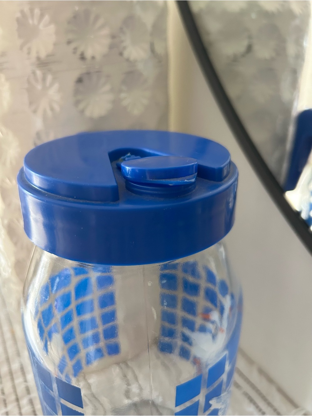 Vintage 1982 Carlton Glass Canister 2L Geese Blue Check w/ 4 Cups - Picture 3 of 9